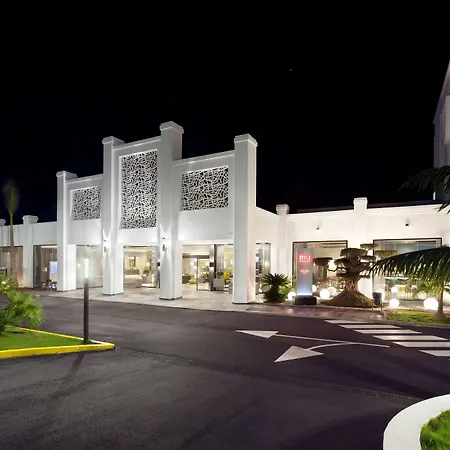 Hotel Riu Chiclana-3
